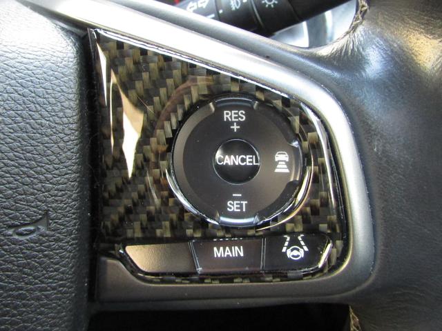 シビック ハッチバック　ホンダセンシング　ＶＴＥＣ　ターボ　６速ＭＴ　ホンダセンシング　ナビ　バックカメラ　ブルートゥース　フルセグＴＶ　１８インチアルミ　ＬＥＤライト　スマートキー　ＥＴＣ　ドラレコ（19枚目）