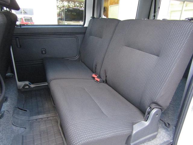 ���A�V�[�g��|���Α傫�ȉו����ς߂܂�