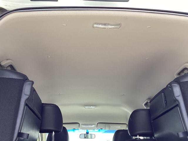 フリード Ｇ　プレミアムエディション　ワンオーナー　夏タイヤ４本新品　禁煙車　ナビ　フルセグＴＶ　ＣＤ　ＤＶＤ　バックモニター　ＥＴＣ　両側パワースライドドア　クルーズコントロール（22枚目）