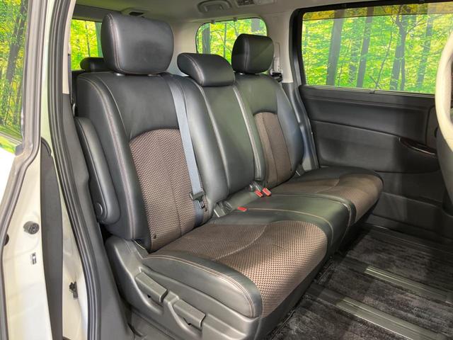250ハイウェイスターアーバンクロム 禁煙車 純正SDナビ 両側電動ドア ハーフレザー HIDヘッド バックカメラ ETC 純正18アルミ スマートキー オートライト Bluetooth再生 電動格納ミラー(10枚目)