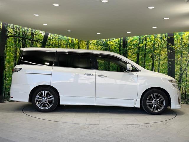 250ハイウェイスターアーバンクロム 禁煙車 純正SDナビ 両側電動ドア ハーフレザー HIDヘッド バックカメラ ETC 純正18アルミ スマートキー オートライト Bluetooth再生 電動格納ミラー(45枚目)