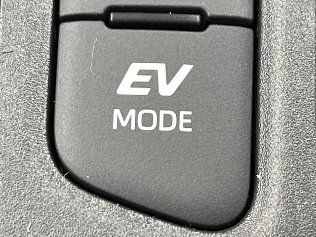 ハイブリッドZ 登録済未使用車 新型ディスプレイオーディオ 全周囲カメラ トヨタセーフティセンス レーダークルーズ ハーフレザー パワーシート クリアランスソナー LEDヘッド 純正18アルミ スマートキー(28枚目)