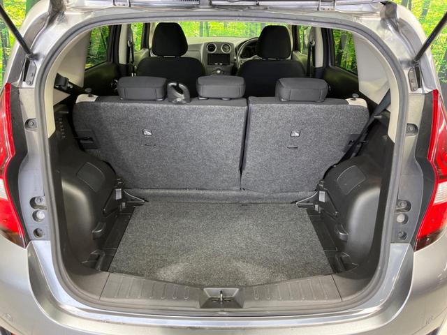 X エマージェンシーブレーキ 禁煙車 SDナビ アラウンドビューモニター ETC Bluetooth再生 クリアランスソナー スマートキー オートライト アイドリングストップ ブラックインテリア(11枚目)