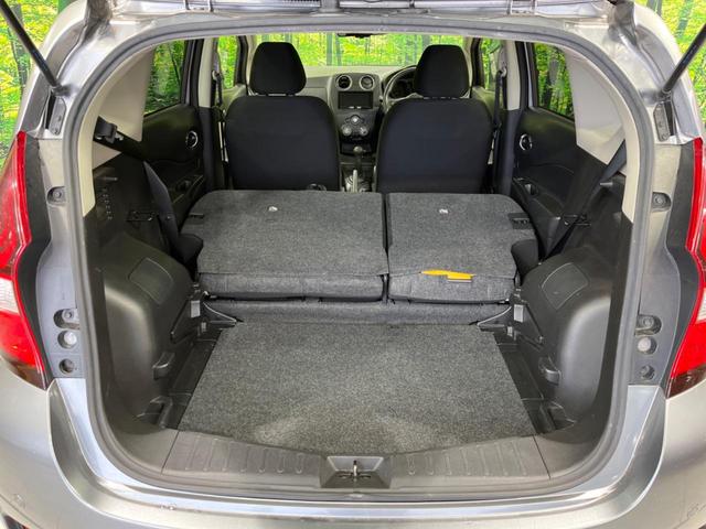 X エマージェンシーブレーキ 禁煙車 SDナビ アラウンドビューモニター ETC Bluetooth再生 クリアランスソナー スマートキー オートライト アイドリングストップ ブラックインテリア(33枚目)