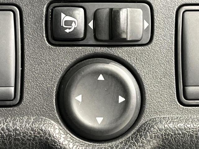 X エマージェンシーブレーキ 禁煙車 SDナビ アラウンドビューモニター ETC Bluetooth再生 クリアランスソナー スマートキー オートライト アイドリングストップ ブラックインテリア(41枚目)