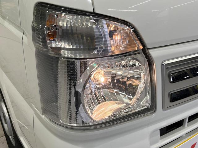KCエアコン・パワステ 4WD 届出済未使用車 オートライト 横滑り防止装置 キーレスエントリー パワーステアリング 衝突安全ボディ グレー内装(13枚目)