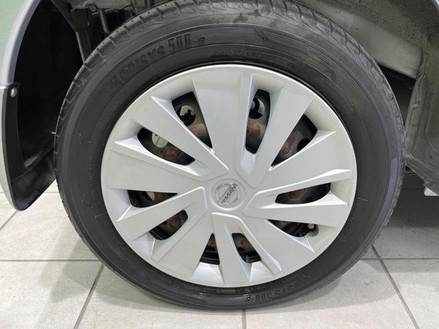 X 禁煙車 全周囲カメラ 純正オーディオ 盗難防止装置 プライバシーガラス オートエアコン アイドリングストップ ベンチシート ドアバイザー 電動格納ミラー(45枚目)