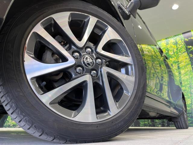 ハイブリッドG クエロ 禁煙車 純正SDナビ フリップダウンモニター 両側電動ドア ハーフレザー LEDヘッド バックカメラ ETC Bluetooth再生 純正16インチアルミ スマートキー 7人乗り(15枚目)