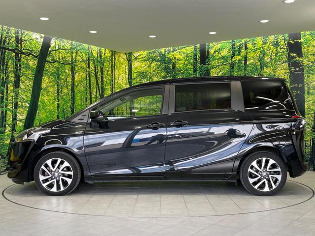 ハイブリッドG クエロ 禁煙車 純正SDナビ フリップダウンモニター 両側電動ドア ハーフレザー LEDヘッド バックカメラ ETC Bluetooth再生 純正16インチアルミ スマートキー 7人乗り(54枚目)