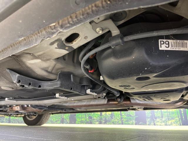 プリウス Ｓ　ＳＤナビ　バックカメラ　禁煙車　スマートキー　ＨＩＤヘッド　ＥＴＣ　オートライト　オートエアコン　純正１５インチアルミ　Ｂｌｕｅｔｏｏｔｈ　ＣＤ／ＤＶＤ再生　ステアリングスイッチ（23枚目）