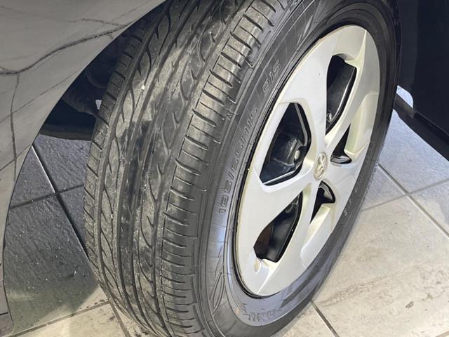 プリウス Ｓ　ＳＤナビ　バックカメラ　禁煙車　スマートキー　ＨＩＤヘッド　ＥＴＣ　オートライト　オートエアコン　純正１５インチアルミ　Ｂｌｕｅｔｏｏｔｈ　ＣＤ／ＤＶＤ再生　ステアリングスイッチ（44枚目）