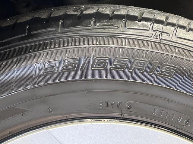 プリウス Ｓ　ＳＤナビ　バックカメラ　禁煙車　スマートキー　ＨＩＤヘッド　ＥＴＣ　オートライト　オートエアコン　純正１５インチアルミ　Ｂｌｕｅｔｏｏｔｈ　ＣＤ／ＤＶＤ再生　ステアリングスイッチ（45枚目）