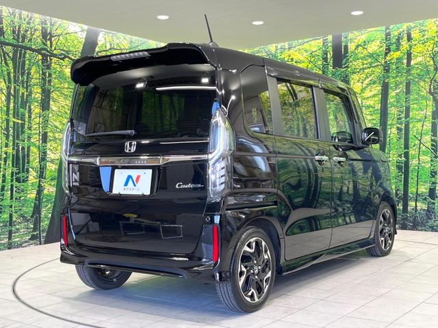 Ｎ－ＢＯＸカスタム Ｇ・Ｌターボホンダセンシング　両側電動ドア　純正８型ナビ　バックカメラ　ホンダセンシング　レーダークルーズ　禁煙車　ハーフレザーシート　ドラレコ　スマートキー　ＬＥＤヘッド　ビルトインＥＴＣ　車線逸脱警報　オートライト（17枚目）