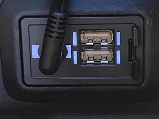 ハリアー Ｇ　純正１２．３インチナビ　バックカメラ　ＪＢＬサウンド　セーフティセンス　レーダークルーズ　禁煙車　電動リアゲート　パワーシート　ドラレコ　コーナーセンサー　スマートキー　ＬＥＤヘッド　ＥＴＣ２．０（50枚目）
