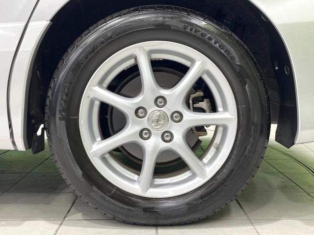 エスティマ ２．４アエラス　Ｇエディションナビスペシャル　４ＷＤ　両側電動ドア　純正ＨＤＤナビ　バックカメラ　禁煙車　スマートキー　ＨＩＤヘッド　オートライト　デュアルエアコン　純正１７インチアルミ　ＣＤ　ＤＶＤ再生（31枚目）