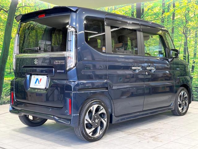 スペーシアカスタム ハイブリッドＸＳターボ　４ＷＤ　純正９型ナビ　両側電動ドア　全周囲カメラ　セーフティサポート　レーダークルーズ　禁煙車　ハーフレザーシート　ドラレコ　コーナーセンサー　ＬＥＤヘッド　ナビ連動ＥＴＣ　車線逸脱警報（17枚目）