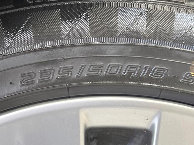 ヴェルファイア ２．４Ｚ　プラチナセレクションＩＩ　４ＷＤ　両側電動ドア　ＳＤナビ　後席モニター　バックカメラ　禁煙車　電動リアゲート　ドラレコ　コーナーセンサー　スマートキー　ＨＩＤヘッド　ナビ連動ＥＴＣ　オートライト　デュアルエアコン（60枚目）