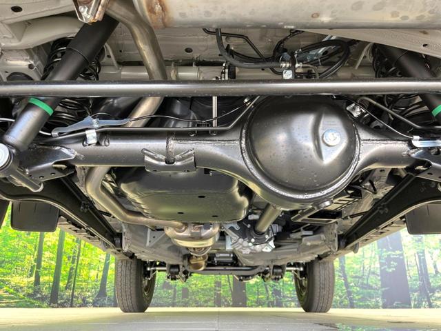 ジムニーシエラ ＪＣ　４ＷＤ　登録済未使用車　衝突被害軽減システム　コーナーセンサー　スマートキー　ＬＥＤヘッド　クルコン　オートハイビーム　車線逸脱警報　オートライト　オートエアコン　純正１５インチアルミ（19枚目）