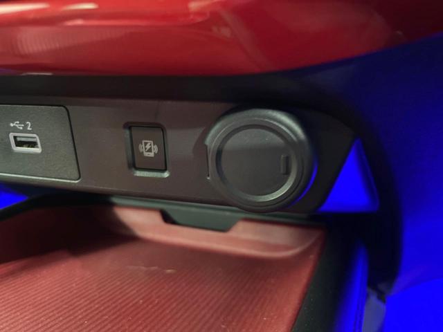 オーラ ニスモ　純正９型ナビ　全周囲カメラ　衝突被害軽減システム　レーダークルーズ　禁煙車　ドラレコ　コーナーセンサー　ＬＥＤヘッド　ＥＴＣ２．０　オートハイビーム　車線逸脱警報　オートライト　オートエアコン（40枚目）