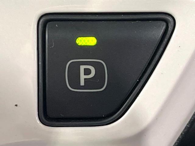 プリウス Ｓ　セーフティセンス　レーダークルーズ　禁煙車　スマートキー　ＬＥＤヘッド　ビルトインＥＴＣ　オートハイビーム　車線逸脱警報　オートライト　オートエアコン　純正１５インチアルミ　ＣＤ　ＬＥＤフォグ（48枚目）