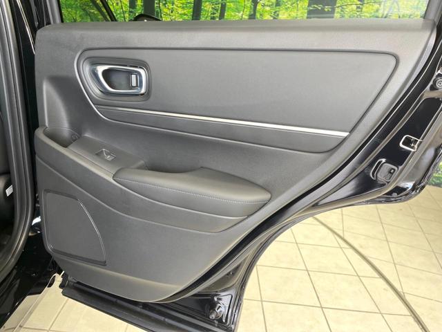ヴェゼル ｅ：ＨＥＶ　Ｚ　登録済未使用車　純正９型ナビ　バックカメラ　ホンダセンシング　レーダークルーズ　電動リアゲート　ブラインドスポットモニター　スマートキー　ＬＥＤヘッド　ビルトインＥＴＣ　オートハイビーム（35枚目）