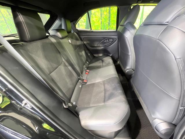 ヤリスクロス ハイブリッド　ＧＲスポーツ　純正８型ナビ　バックカメラ　セーフティセンス　レーダークルーズ　禁煙車　ドラレコ　コーナーセンサー　ＬＥＤヘッド　ＥＴＣ２．０　オートハイビーム　車線逸脱警報　Ｂｌｕｅｔｏｏｔｈ　オートライト（9枚目）