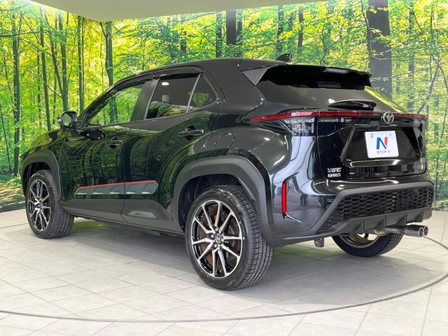 ヤリスクロス ハイブリッド　ＧＲスポーツ　純正８型ナビ　バックカメラ　セーフティセンス　レーダークルーズ　禁煙車　ドラレコ　コーナーセンサー　ＬＥＤヘッド　ＥＴＣ２．０　オートハイビーム　車線逸脱警報　Ｂｌｕｅｔｏｏｔｈ　オートライト（26枚目）