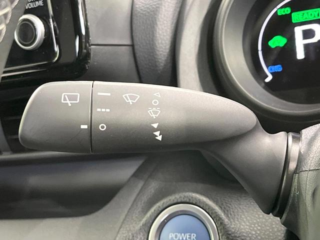 ヤリスクロス ハイブリッド　ＧＲスポーツ　純正８型ナビ　バックカメラ　セーフティセンス　レーダークルーズ　禁煙車　ドラレコ　コーナーセンサー　ＬＥＤヘッド　ＥＴＣ２．０　オートハイビーム　車線逸脱警報　Ｂｌｕｅｔｏｏｔｈ　オートライト（45枚目）