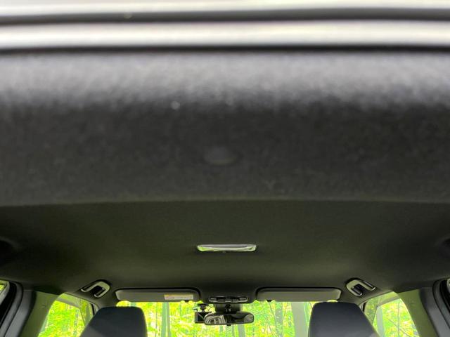 ヤリスクロス ハイブリッド　ＧＲスポーツ　純正８型ナビ　バックカメラ　セーフティセンス　レーダークルーズ　禁煙車　ドラレコ　コーナーセンサー　ＬＥＤヘッド　ＥＴＣ２．０　オートハイビーム　車線逸脱警報　Ｂｌｕｅｔｏｏｔｈ　オートライト（55枚目）