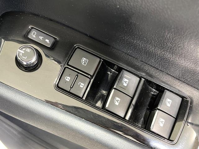 アルファード ２．５Ｓ　Ａパッケージ　タイプブラック　両側電動ドア　純正１０型ナビ　後席モニター　バックカメラ　衝突被害軽減システム　レーダークルーズ　禁煙車　電動リアゲート　ハーフレザーシート　コーナーセンサー　スマートキー　ＬＥＤヘッド（76枚目）