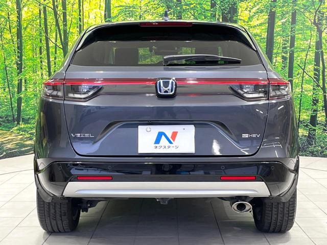 ヴェゼル ｅ：ＨＥＶ　Ｚ　４ＷＤ　純正９型ナビ　バックカメラ　ホンダセンシング　レーダークルーズ　禁煙車　電動リアゲート　ハーフレザーシート　ドラレコ　コーナーセンサー　スマートキー　ＬＥＤヘッド　ビルトインＥＴＣ（15枚目）