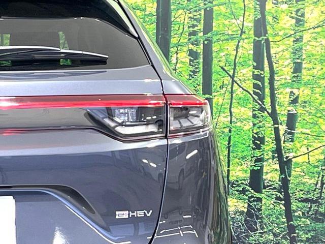 ヴェゼル ｅ：ＨＥＶ　Ｚ　４ＷＤ　純正９型ナビ　バックカメラ　ホンダセンシング　レーダークルーズ　禁煙車　電動リアゲート　ハーフレザーシート　ドラレコ　コーナーセンサー　スマートキー　ＬＥＤヘッド　ビルトインＥＴＣ（28枚目）