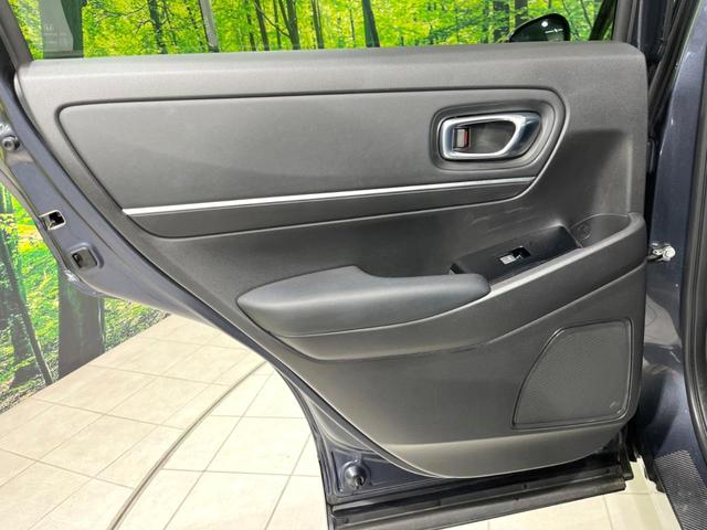 ヴェゼル ｅ：ＨＥＶ　Ｚ　４ＷＤ　純正９型ナビ　バックカメラ　ホンダセンシング　レーダークルーズ　禁煙車　電動リアゲート　ハーフレザーシート　ドラレコ　コーナーセンサー　スマートキー　ＬＥＤヘッド　ビルトインＥＴＣ（71枚目）