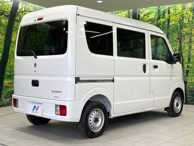 エブリイ ＰＡ　４ＷＤ　禁煙車　オートライト　ＦＭラジオ　プライバシーガラス　衝突安全ボディ　盗難防止措置　エアコン　ＡＢＳ（15枚目）