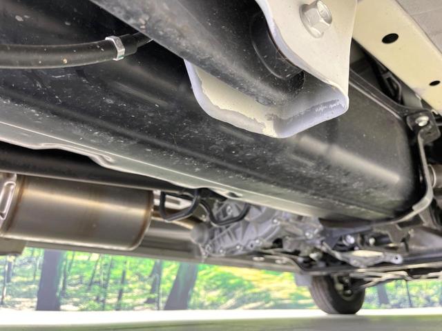 エブリイ ＰＡ　４ＷＤ　禁煙車　オートライト　ＦＭラジオ　プライバシーガラス　衝突安全ボディ　盗難防止措置　エアコン　ＡＢＳ（23枚目）