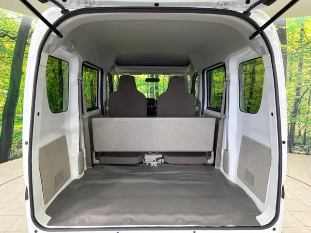 エブリイ ＰＡ　４ＷＤ　禁煙車　オートライト　ＦＭラジオ　プライバシーガラス　衝突安全ボディ　盗難防止措置　エアコン　ＡＢＳ（42枚目）