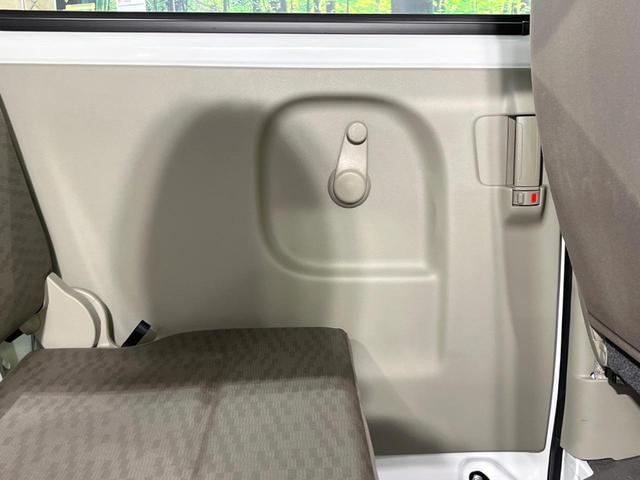 エブリイ ＰＡ　４ＷＤ　禁煙車　オートライト　ＦＭラジオ　プライバシーガラス　衝突安全ボディ　盗難防止措置　エアコン　ＡＢＳ（47枚目）