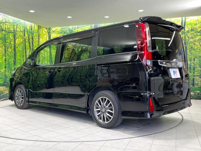 ノア Ｓｉ　両側電動ドア　純正９型ナビ　後席モニター　バックカメラ　セーフティセンス　コーナーセンサー　スマートキー　ＬＥＤヘッド　ビルトインＥＴＣ　オートライト　デュアルエアコン　純正１６インチアルミ（26枚目）