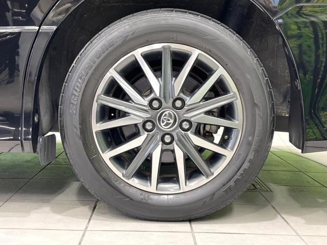 ノア Ｓｉ　両側電動ドア　純正９型ナビ　後席モニター　バックカメラ　セーフティセンス　コーナーセンサー　スマートキー　ＬＥＤヘッド　ビルトインＥＴＣ　オートライト　デュアルエアコン　純正１６インチアルミ（31枚目）