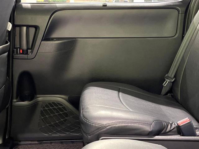 ノア Ｓｉ　両側電動ドア　純正９型ナビ　後席モニター　バックカメラ　セーフティセンス　コーナーセンサー　スマートキー　ＬＥＤヘッド　ビルトインＥＴＣ　オートライト　デュアルエアコン　純正１６インチアルミ（65枚目）