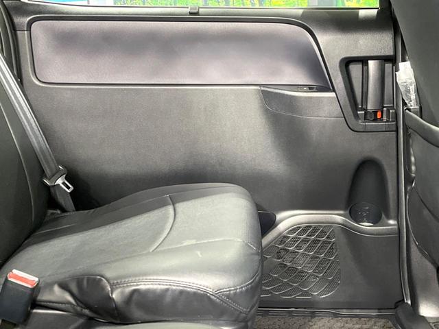 ノア Ｓｉ　両側電動ドア　純正９型ナビ　後席モニター　バックカメラ　セーフティセンス　コーナーセンサー　スマートキー　ＬＥＤヘッド　ビルトインＥＴＣ　オートライト　デュアルエアコン　純正１６インチアルミ（66枚目）