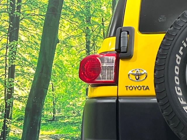 ＦＪクルーザー オフロードパッケージ　４ＷＤ　純正ＳＤナビ　バックカメラ　禁煙車　コーナーセンサー　ルーフレール　ＥＴＣ　ＣＤ　ＤＶＤ再生　地デジ　プライバシーガラス　衝突安全ボディ　盗難防止措置（27枚目）