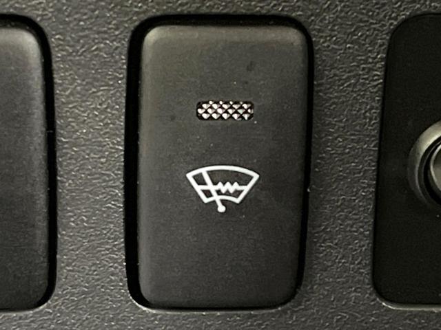 ＦＪクルーザー オフロードパッケージ　４ＷＤ　純正ＳＤナビ　バックカメラ　禁煙車　コーナーセンサー　ルーフレール　ＥＴＣ　ＣＤ　ＤＶＤ再生　地デジ　プライバシーガラス　衝突安全ボディ　盗難防止措置（40枚目）