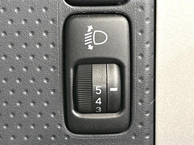 ＦＪクルーザー オフロードパッケージ　４ＷＤ　純正ＳＤナビ　バックカメラ　禁煙車　コーナーセンサー　ルーフレール　ＥＴＣ　ＣＤ　ＤＶＤ再生　地デジ　プライバシーガラス　衝突安全ボディ　盗難防止措置（46枚目）