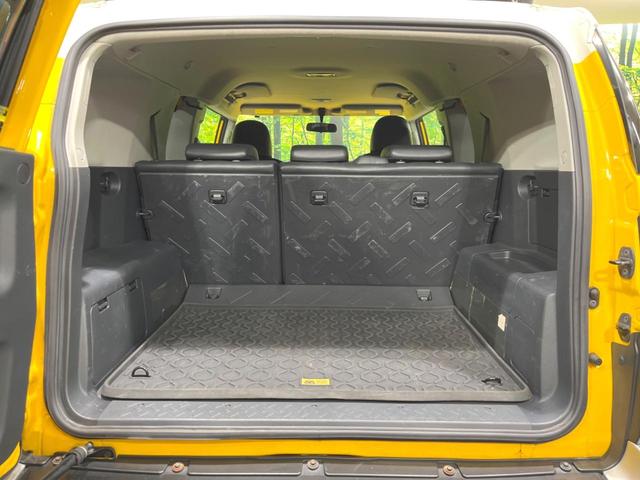 ＦＪクルーザー オフロードパッケージ　４ＷＤ　純正ＳＤナビ　バックカメラ　禁煙車　コーナーセンサー　ルーフレール　ＥＴＣ　ＣＤ　ＤＶＤ再生　地デジ　プライバシーガラス　衝突安全ボディ　盗難防止措置（51枚目）