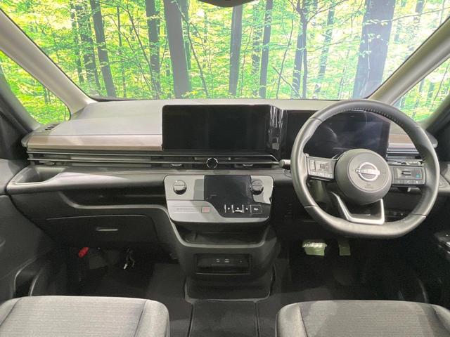 セレナ ハイウェイスターV 両側電動ドア 純正12型ナビ 全周囲カメラ 衝突被害軽減システム レーダークルーズ 禁煙車 コーナーセンサー LEDヘッド ETC2.0 オートハイビーム 車線逸脱警報 オートライト(2枚目)