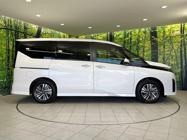 セレナ ハイウェイスターV 両側電動ドア 純正12型ナビ 全周囲カメラ 衝突被害軽減システム レーダークルーズ 禁煙車 コーナーセンサー LEDヘッド ETC2.0 オートハイビーム 車線逸脱警報 オートライト(28枚目)