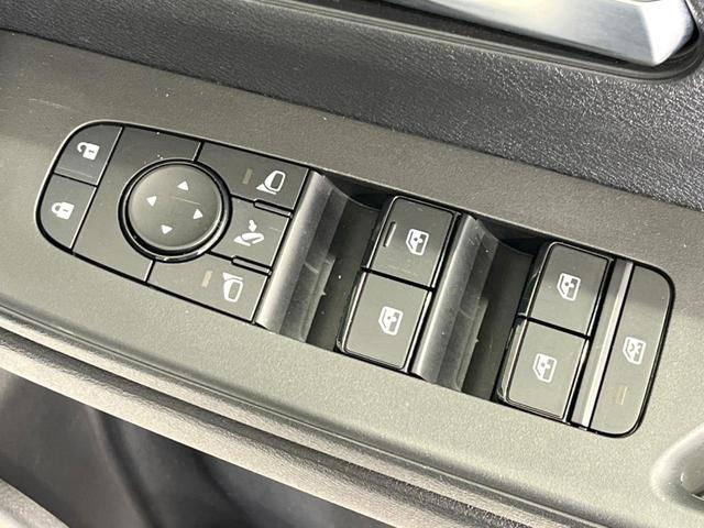 セレナ ハイウェイスターV 両側電動ドア 純正12型ナビ 全周囲カメラ 衝突被害軽減システム レーダークルーズ 禁煙車 コーナーセンサー LEDヘッド ETC2.0 オートハイビーム 車線逸脱警報 オートライト(63枚目)