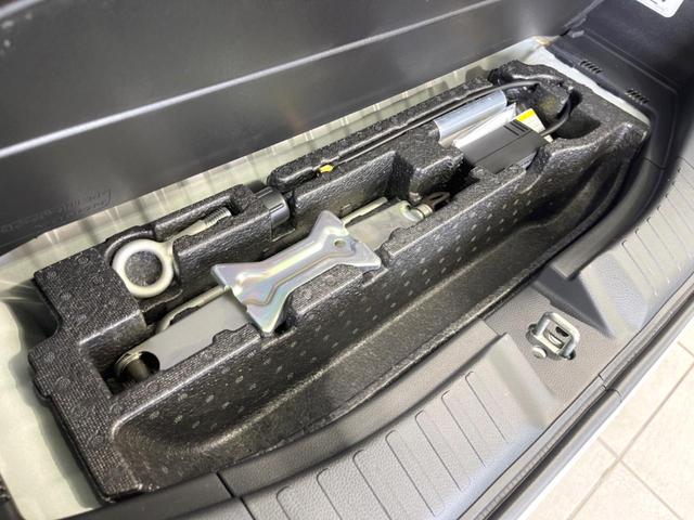 N-BOXカスタム Lターボ 両側電動ドア 純正8型ナビ バックカメラ ホンダセンシング レーダークルーズ 禁煙車 ハーフレザーシート ドラレコ コーナーセンサー スマートキー LEDヘッド ビルトインETC 車線逸脱警報(29枚目)