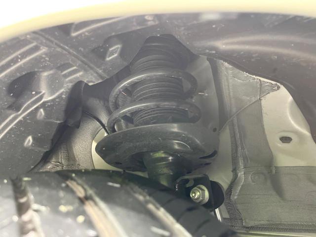 アクア G 純正10.5インチディスプレイ バックカメラ セーフティセンス レーダークルーズ 禁煙車 コーナーセンサー LEDヘッド ETC オートハイビーム 車線逸脱警報 オートライト オートエアコン(20枚目)